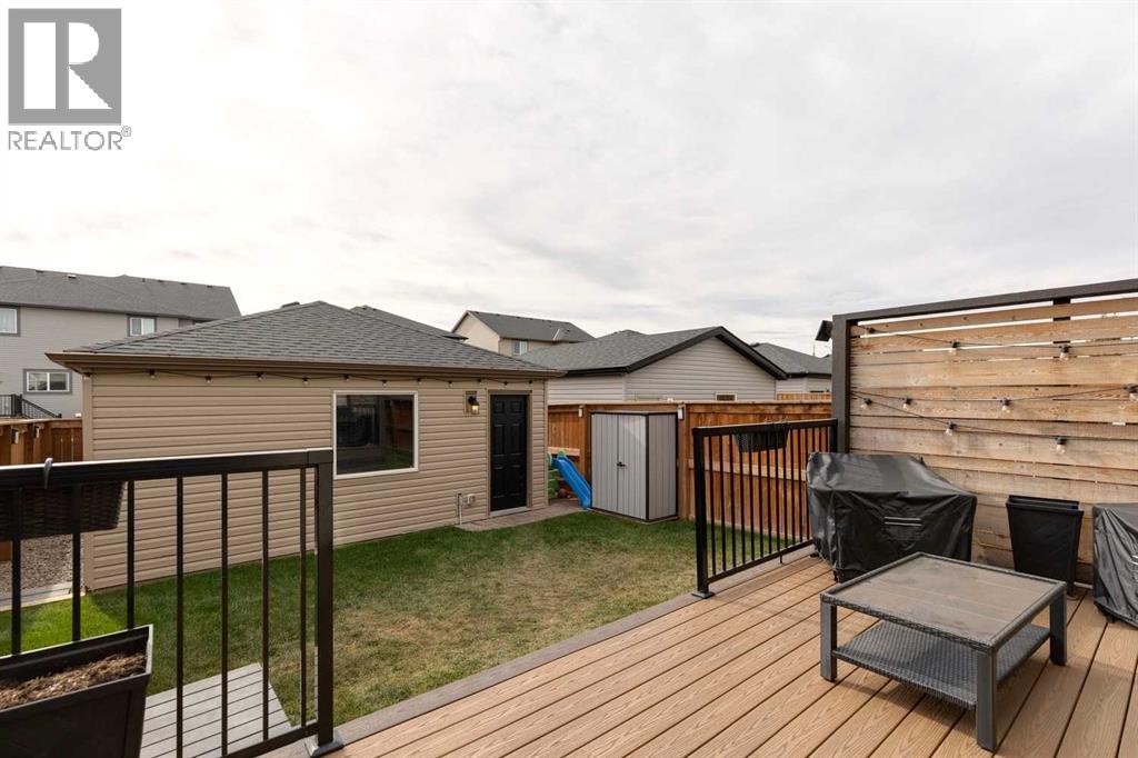 86 Hillcrest Close SW