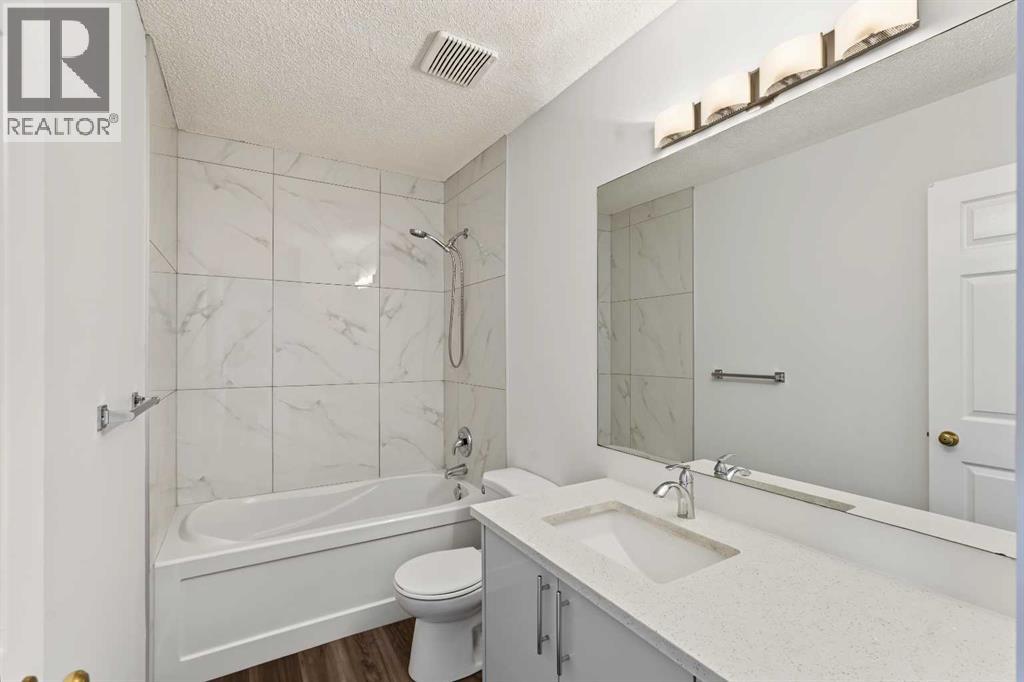 244 Harvest Gold Circle NE