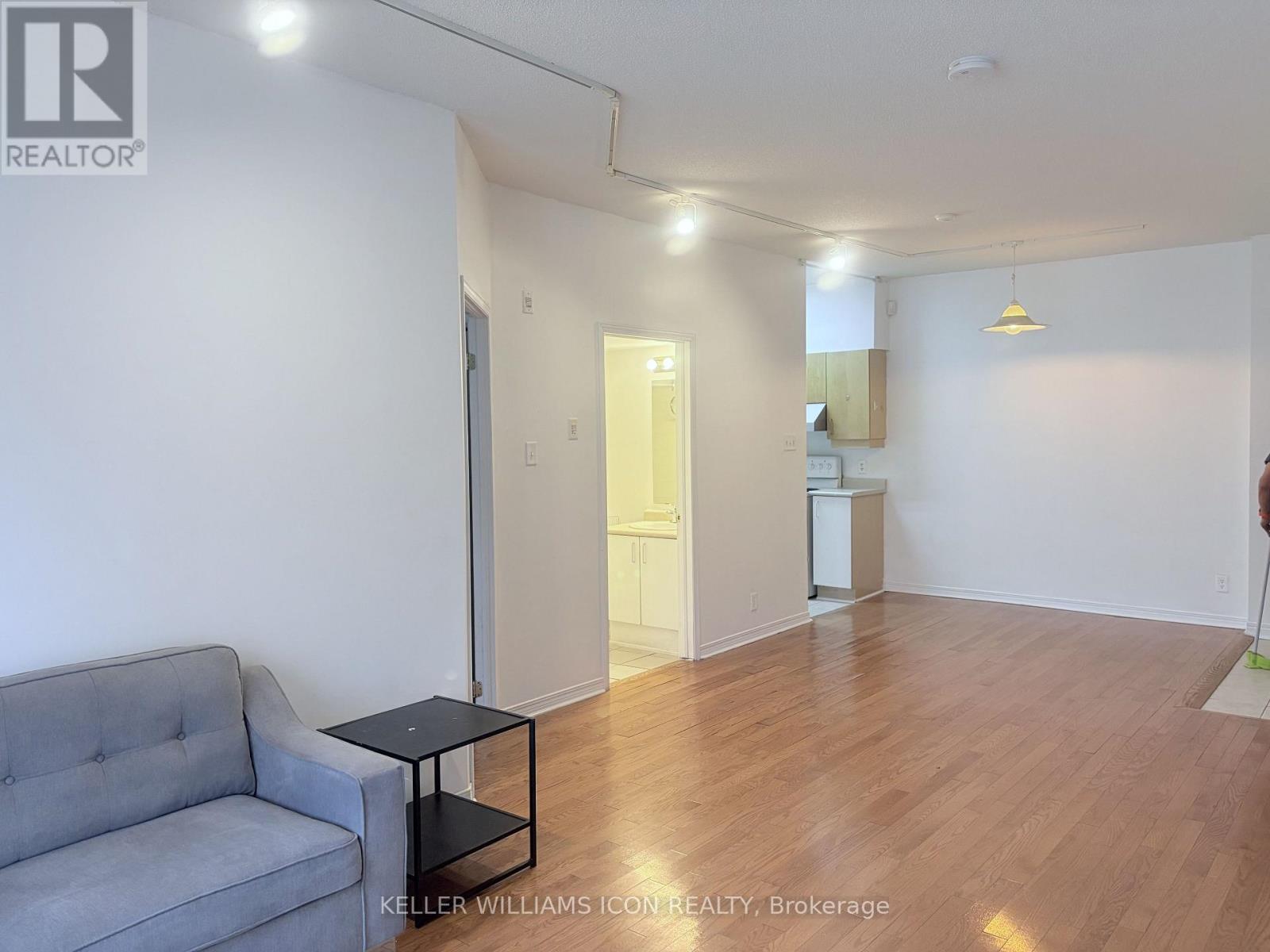 105 - 429 Somerset Street W, Ottawa, Ontario  K2P 2P5 - Photo 5 - X13885072