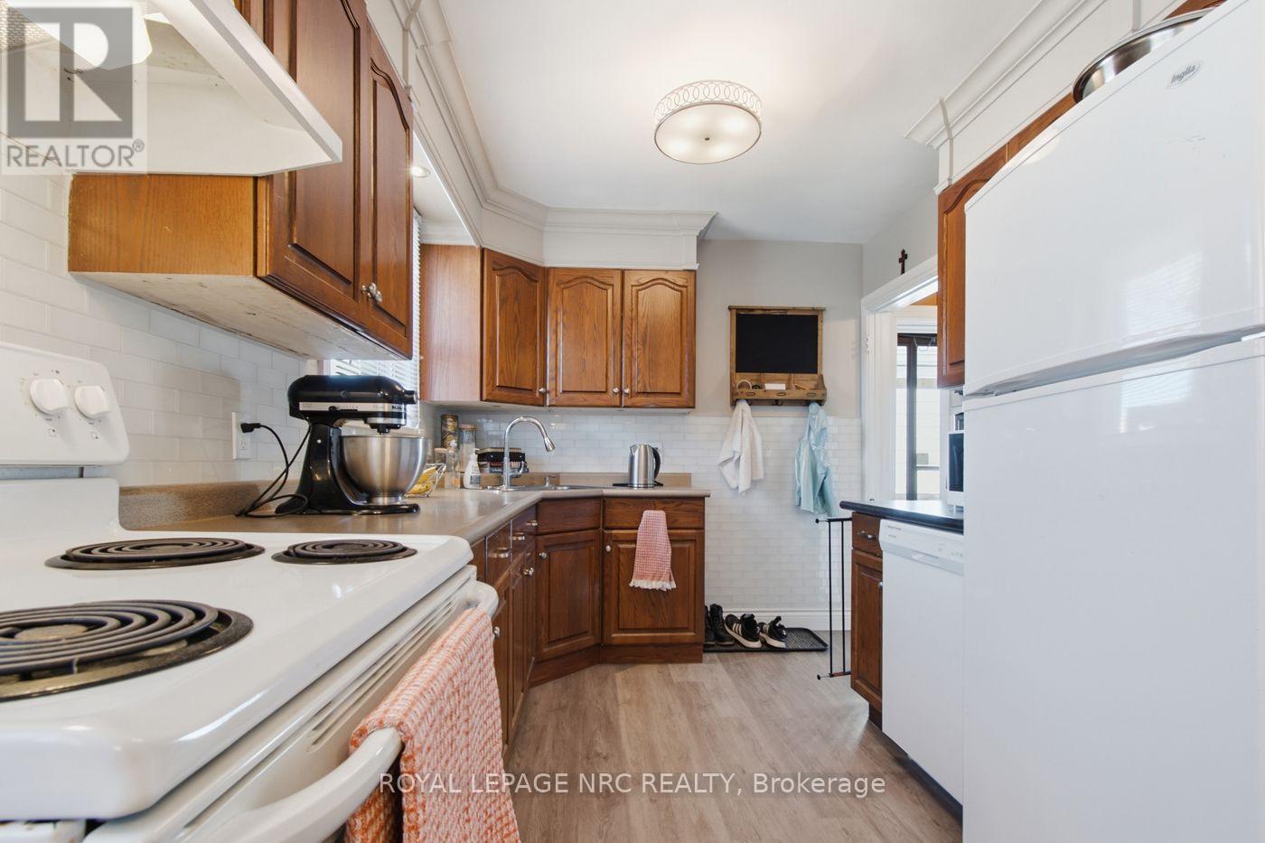 113 Lyons Avenue, Welland, Ontario  L3B 1L9 - Photo 18 - X13885062