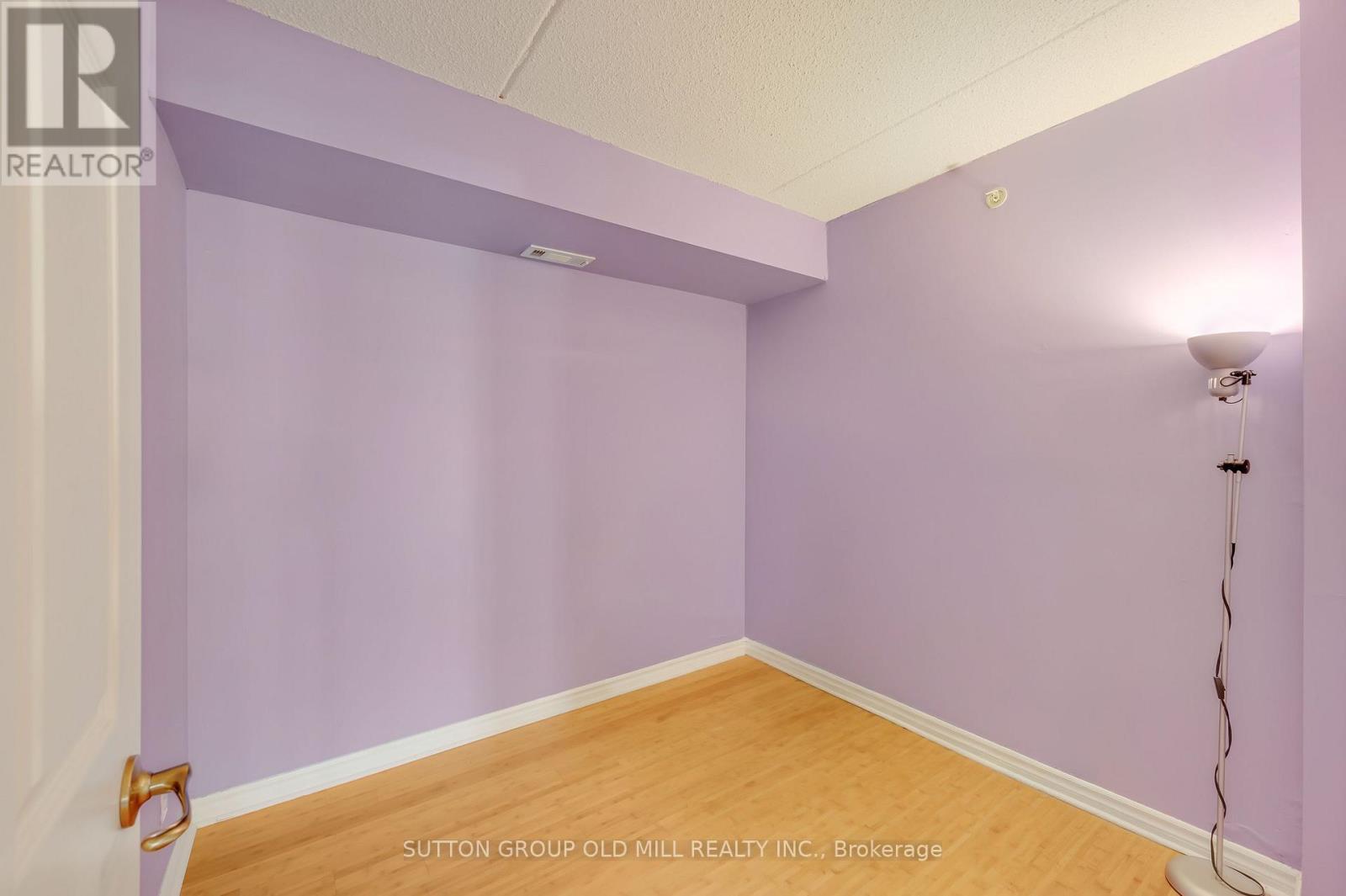 208 - 1470 Bishops Gate, Oakville, Ontario  L6M 4N2 - Photo 19 - W13885094