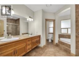 5438 Farron Street, Kelowna, British Columbia V1W 5A6 - Photo 17 - 10398029