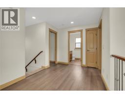 5438 Farron Street, Kelowna, British Columbia V1W 5A6 - Photo 19 - 10398029