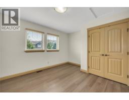 5438 Farron Street, Kelowna, British Columbia V1W 5A6 - Photo 21 - 10398029