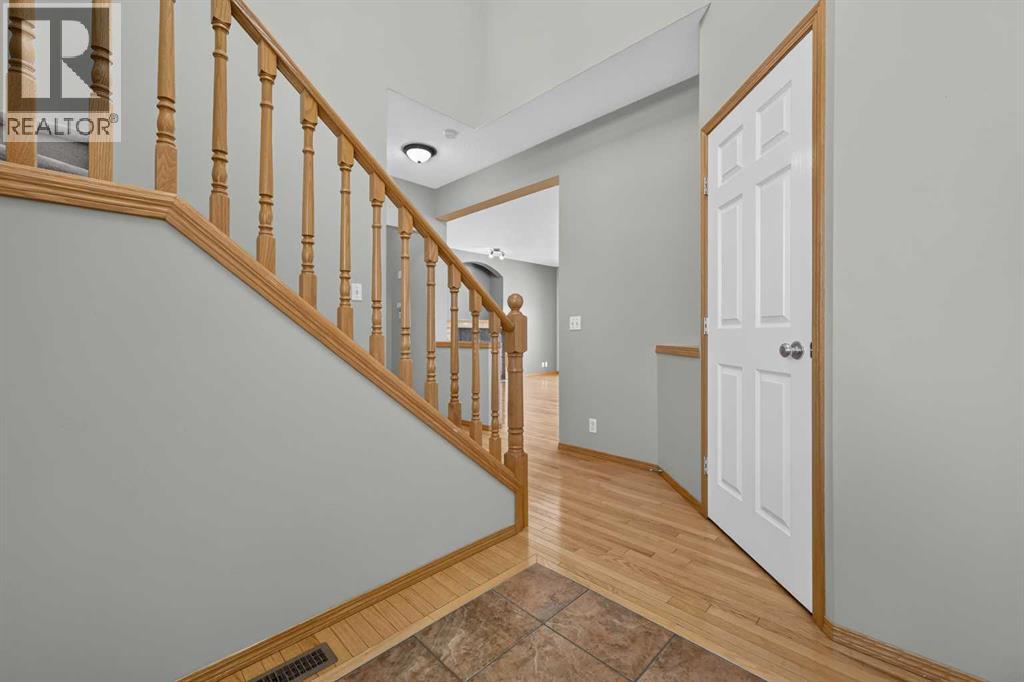 49 Coville Bay NE, Calgary, Alberta  T3K 5V8 - Photo 5 - A2349474