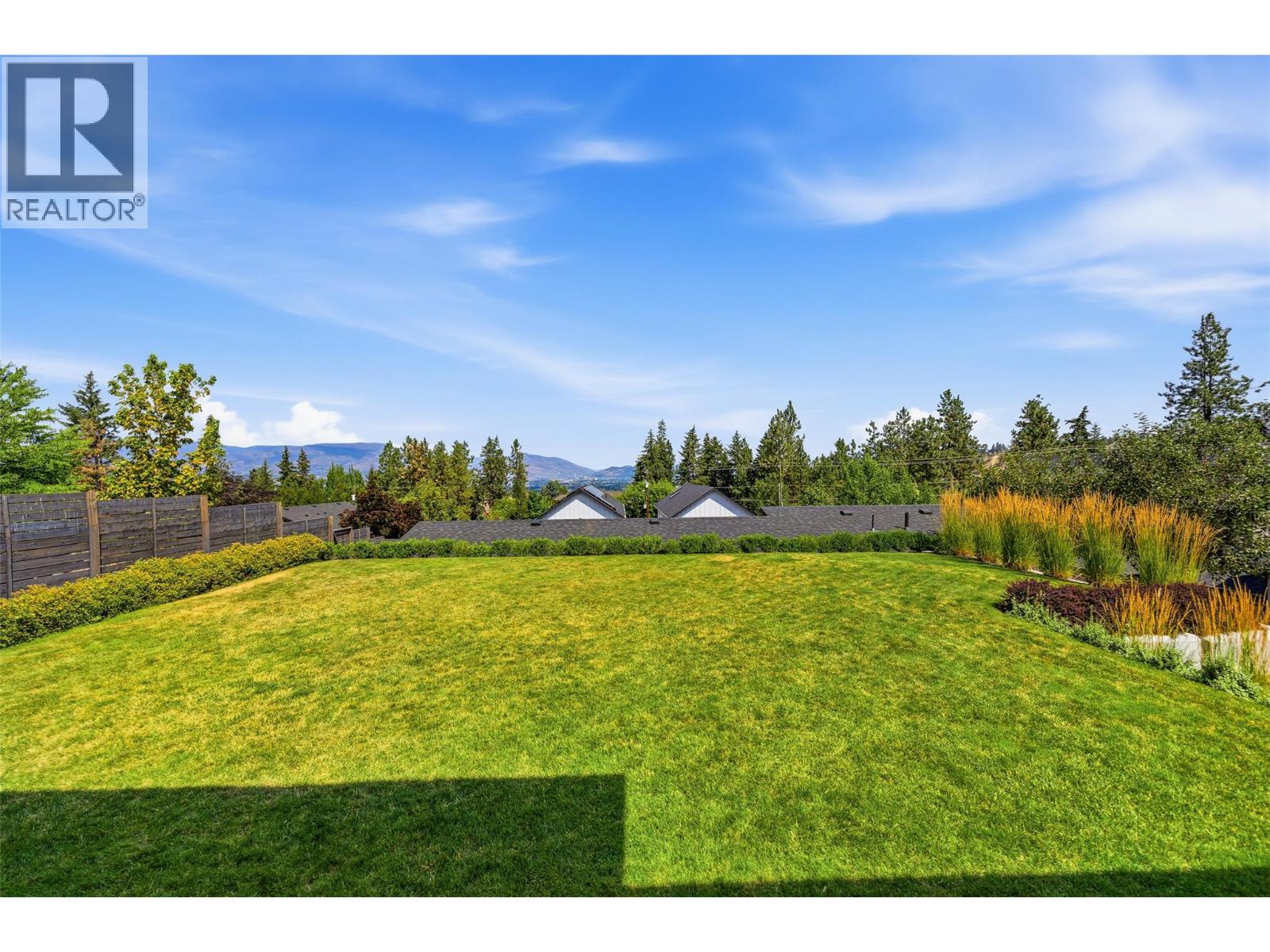 769 & 771 Barnaby Road, Kelowna, British Columbia  V1W 4N9 - Photo 76 - 10396273