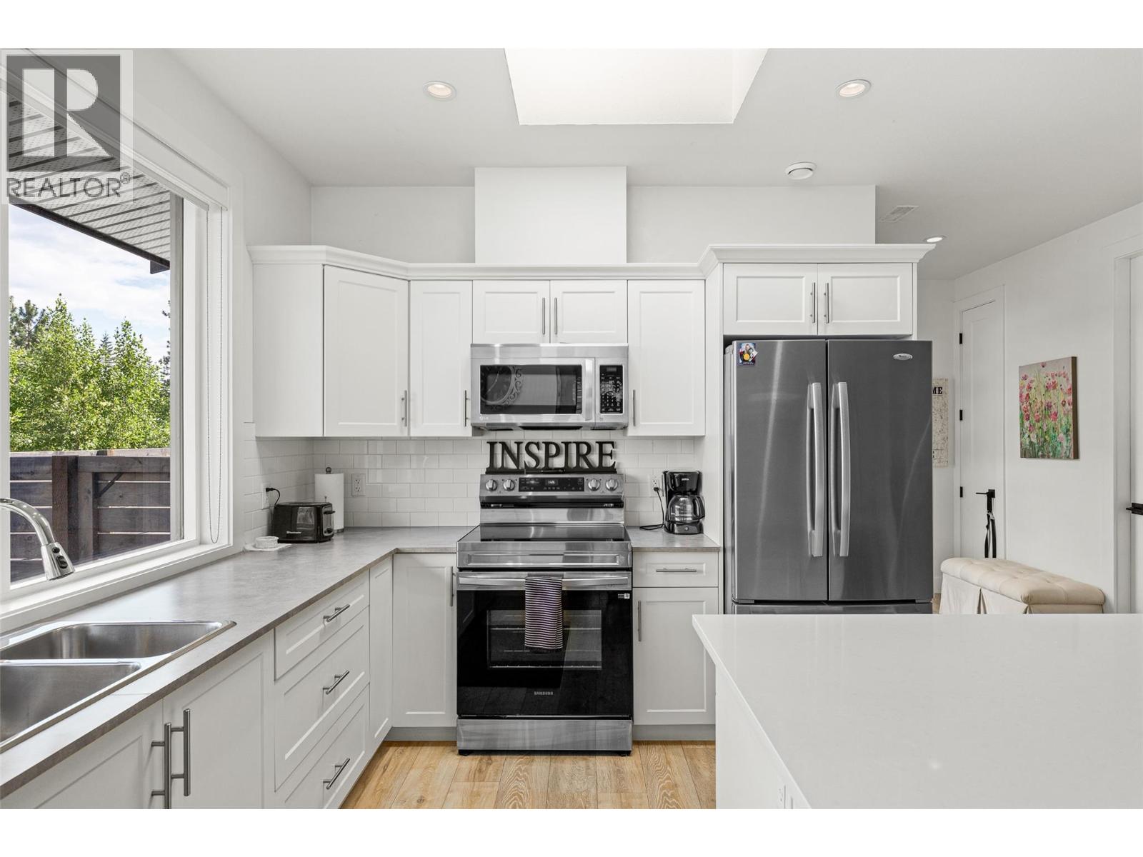 769 & 771 Barnaby Road, Kelowna, British Columbia  V1W 4N9 - Photo 81 - 10396273