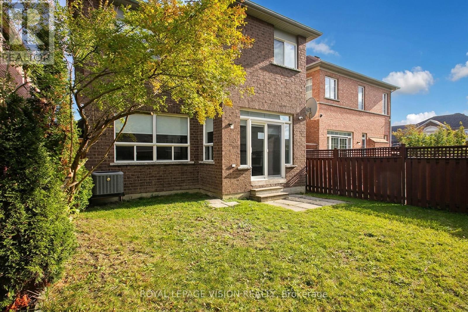 3493 Mcdowell Drive, Mississauga, Ontario  L5M 6R6 - Photo 42 - W13808558