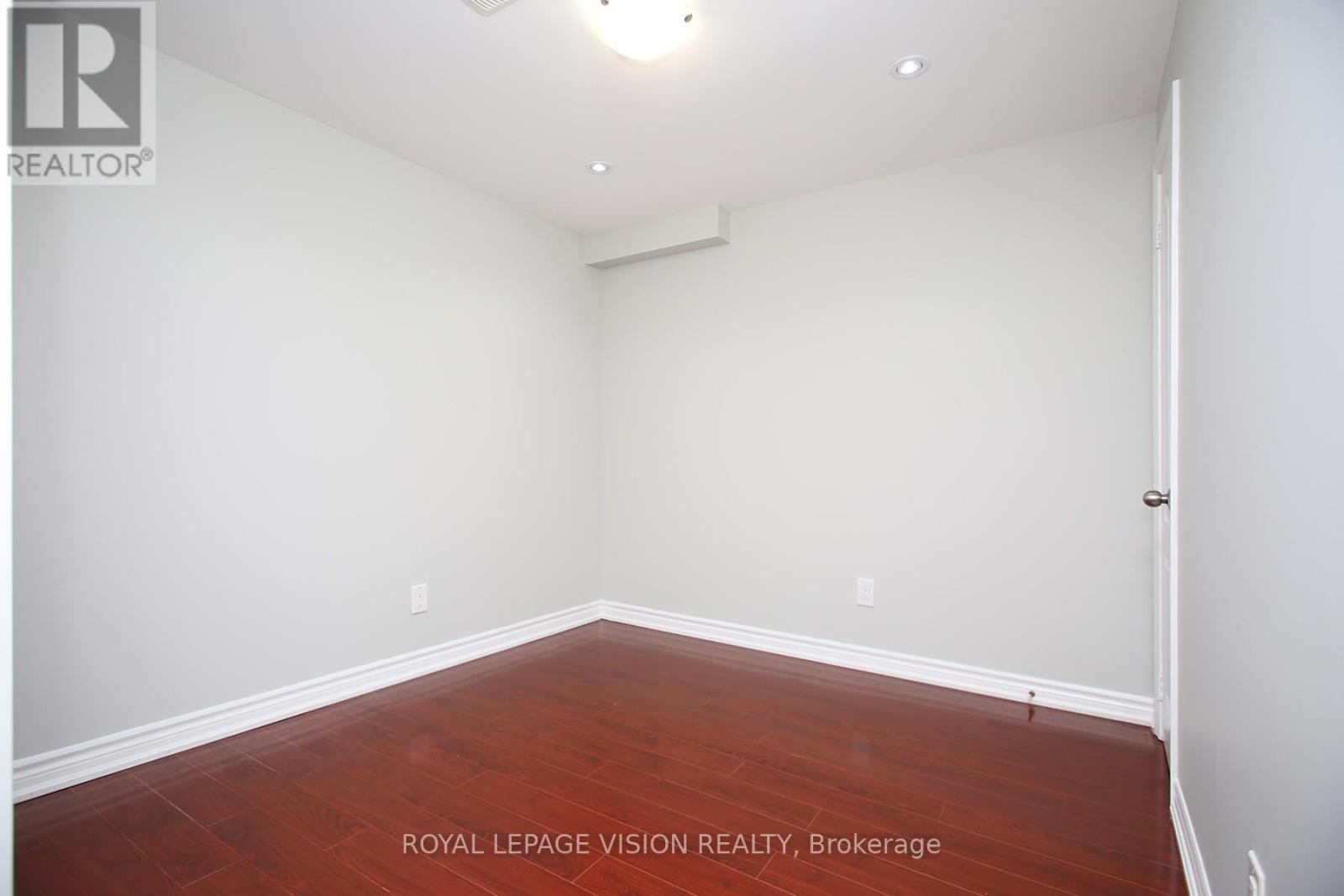 3493 Mcdowell Drive, Mississauga, Ontario  L5M 6R6 - Photo 39 - W13808558
