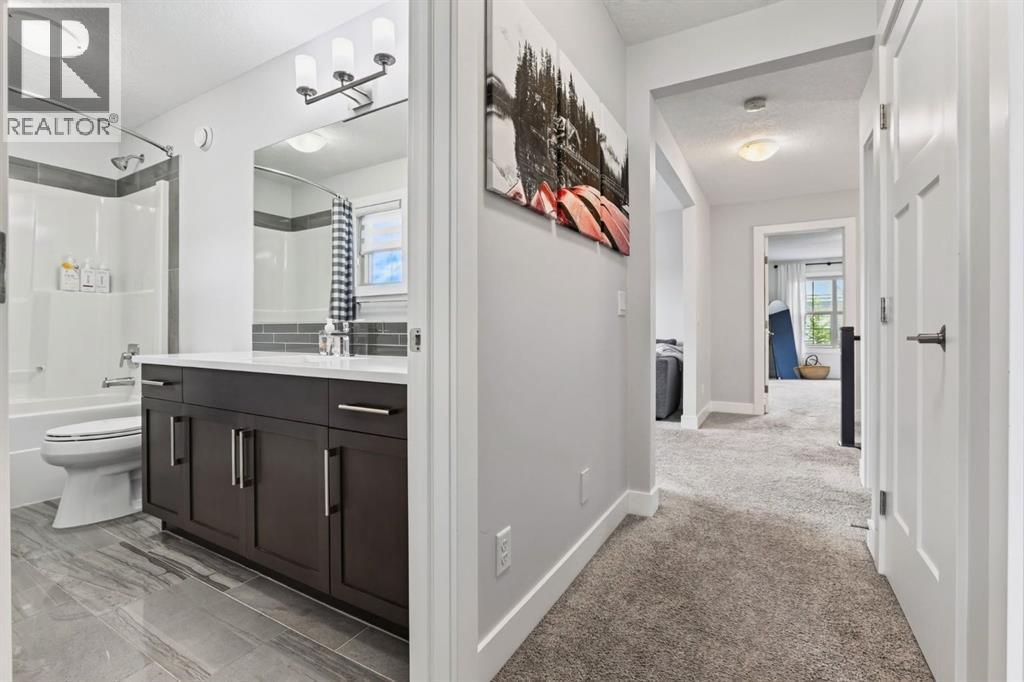 1 Riviera Point