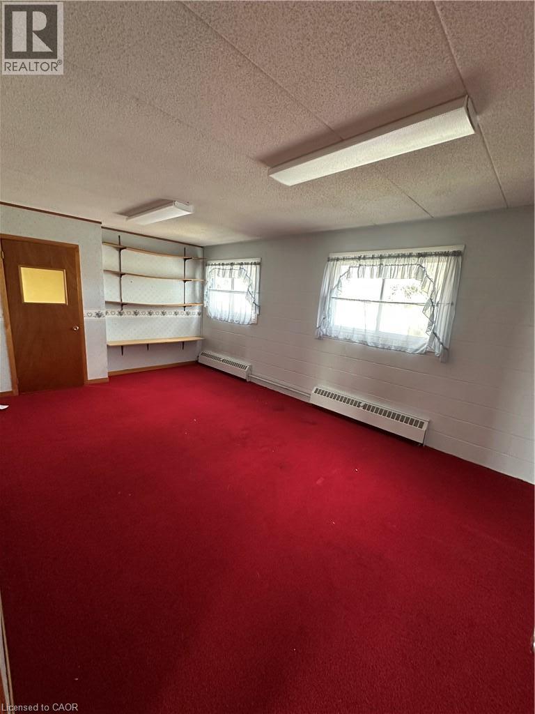 44 Tillson Avenue, Tillsonburg, Ontario  N4G 3A1 - Photo 4 - 40870533