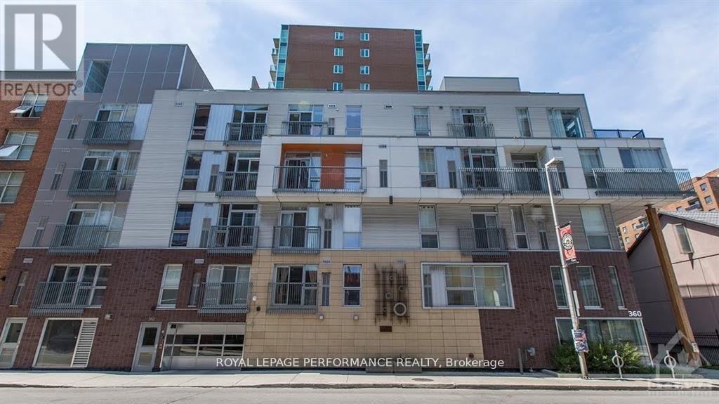 301 - 360 Cumberland Street, Ottawa, Ontario  K1N 0B1 - Photo 2 - X13885112