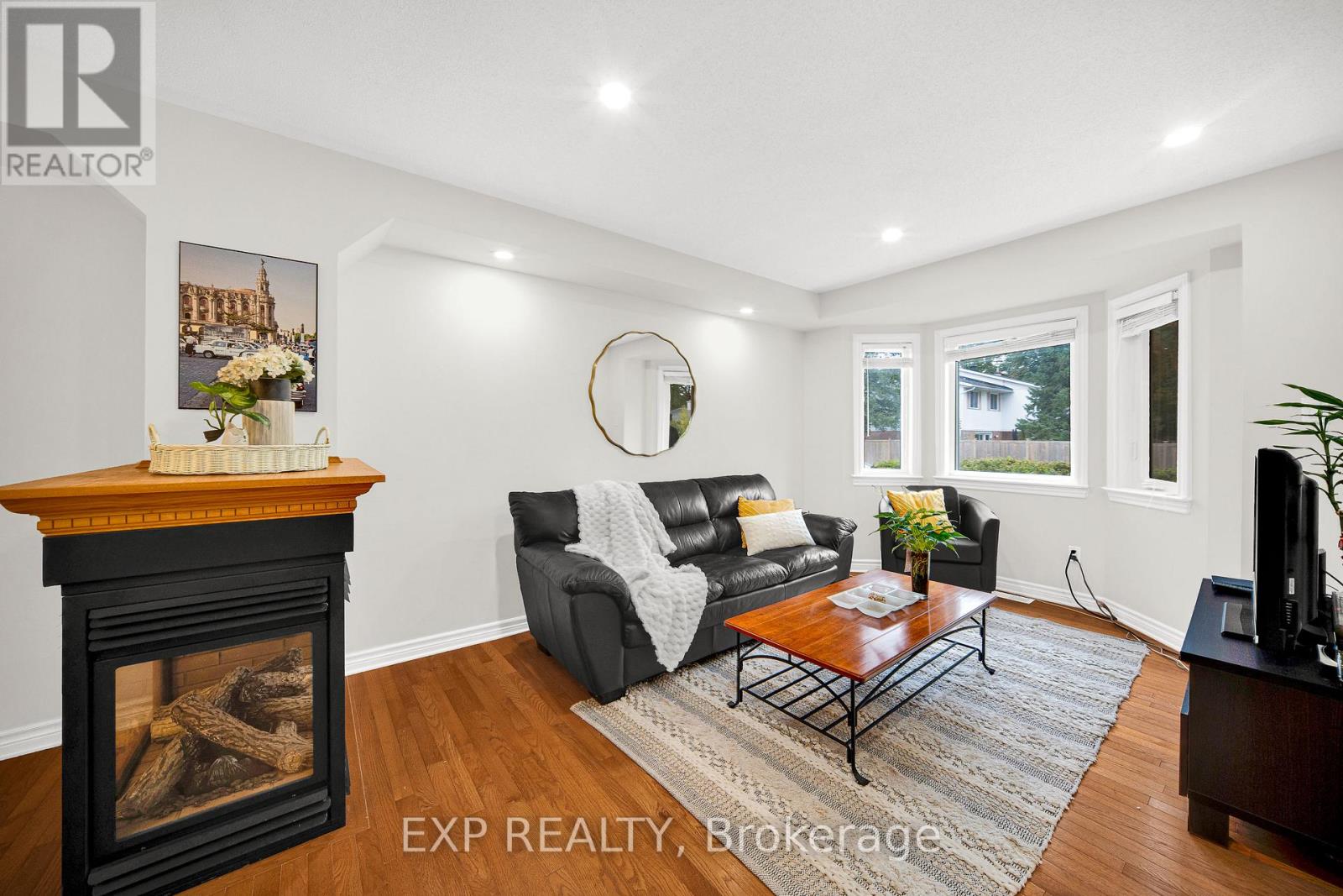 223 Monterey Drive, Ottawa, Ontario  K2H 7B1 - Photo 4 - X13885140
