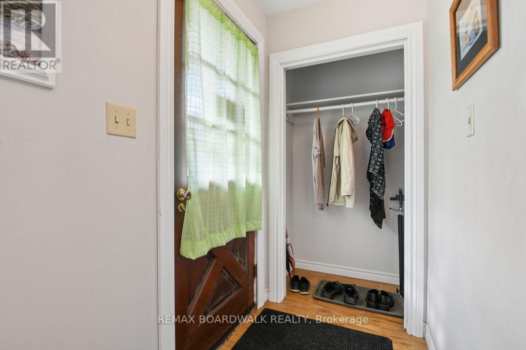 4 Davidson Street W, Smiths Falls, Ontario  K7A 4J6 - Photo 6 - X13885146