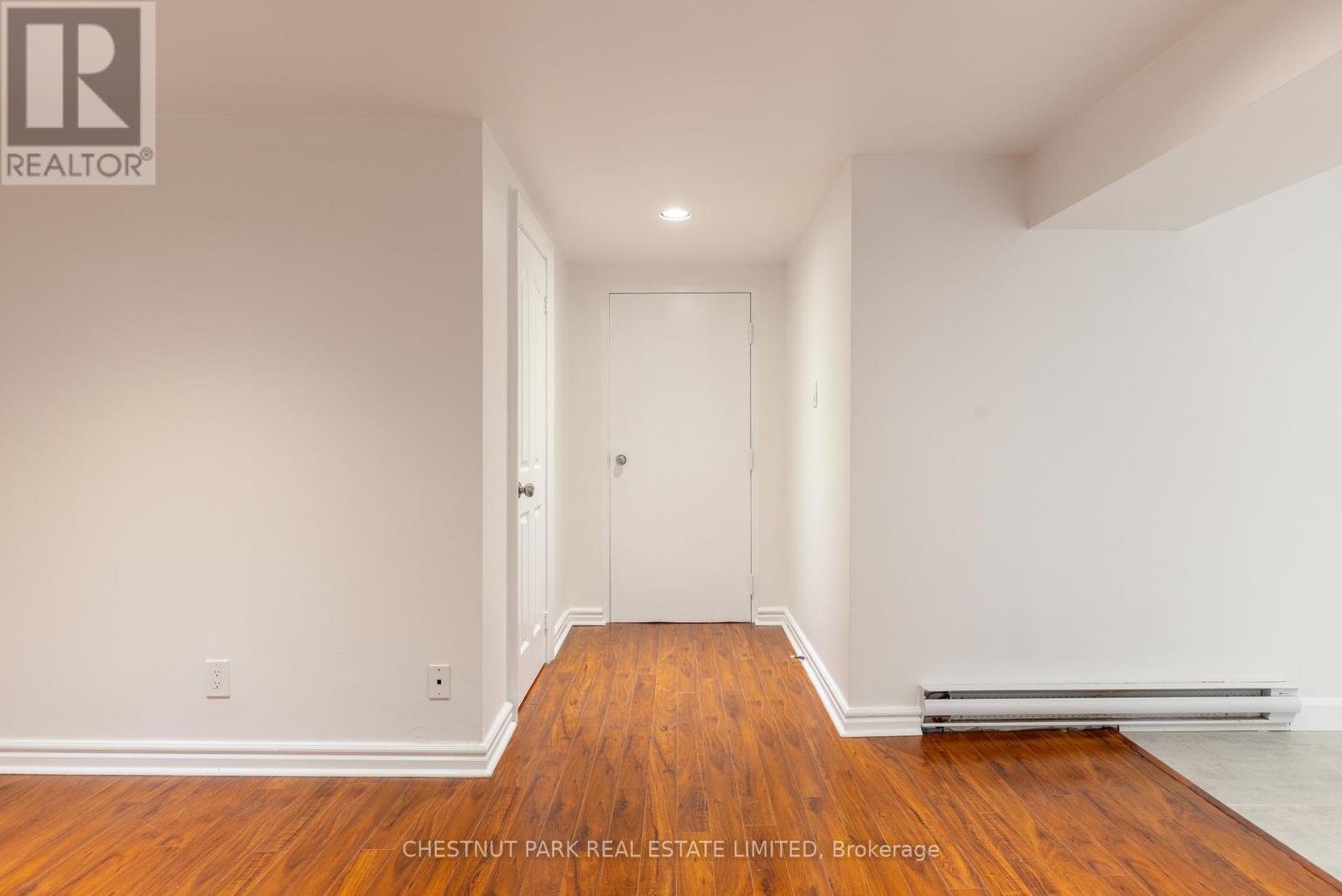 Lower - 34a Foxbar Road, Toronto, Ontario  M4V 2G6 - Photo 14 - C13885116