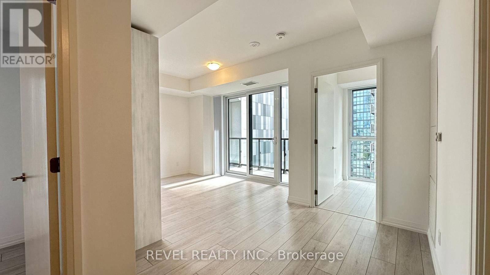 2808 - 400 King Street W, Toronto, Ontario  M5V 0X8 - Photo 3 - C13885118
