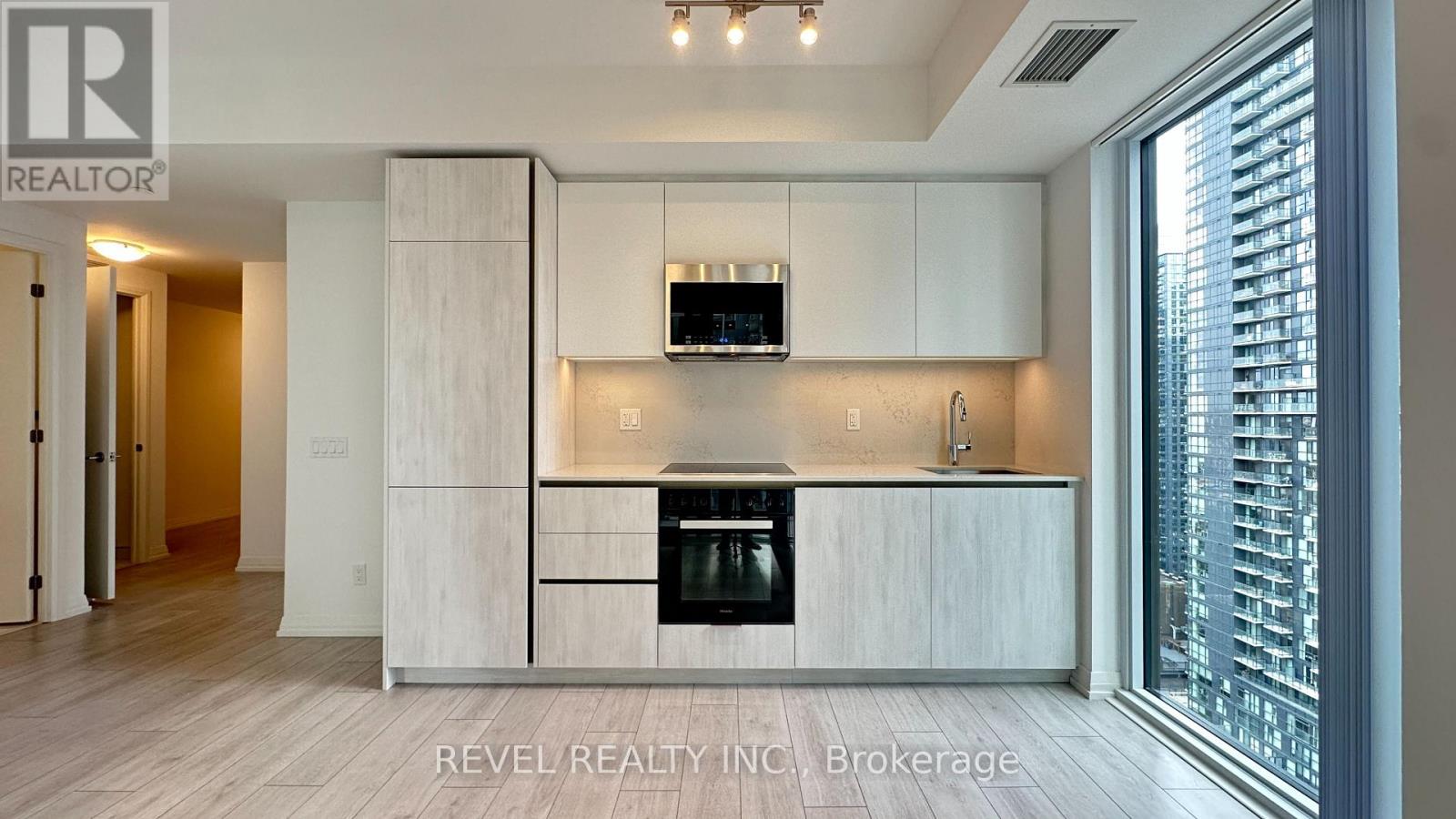2808 - 400 King Street W, Toronto, Ontario  M5V 0X8 - Photo 5 - C13885118