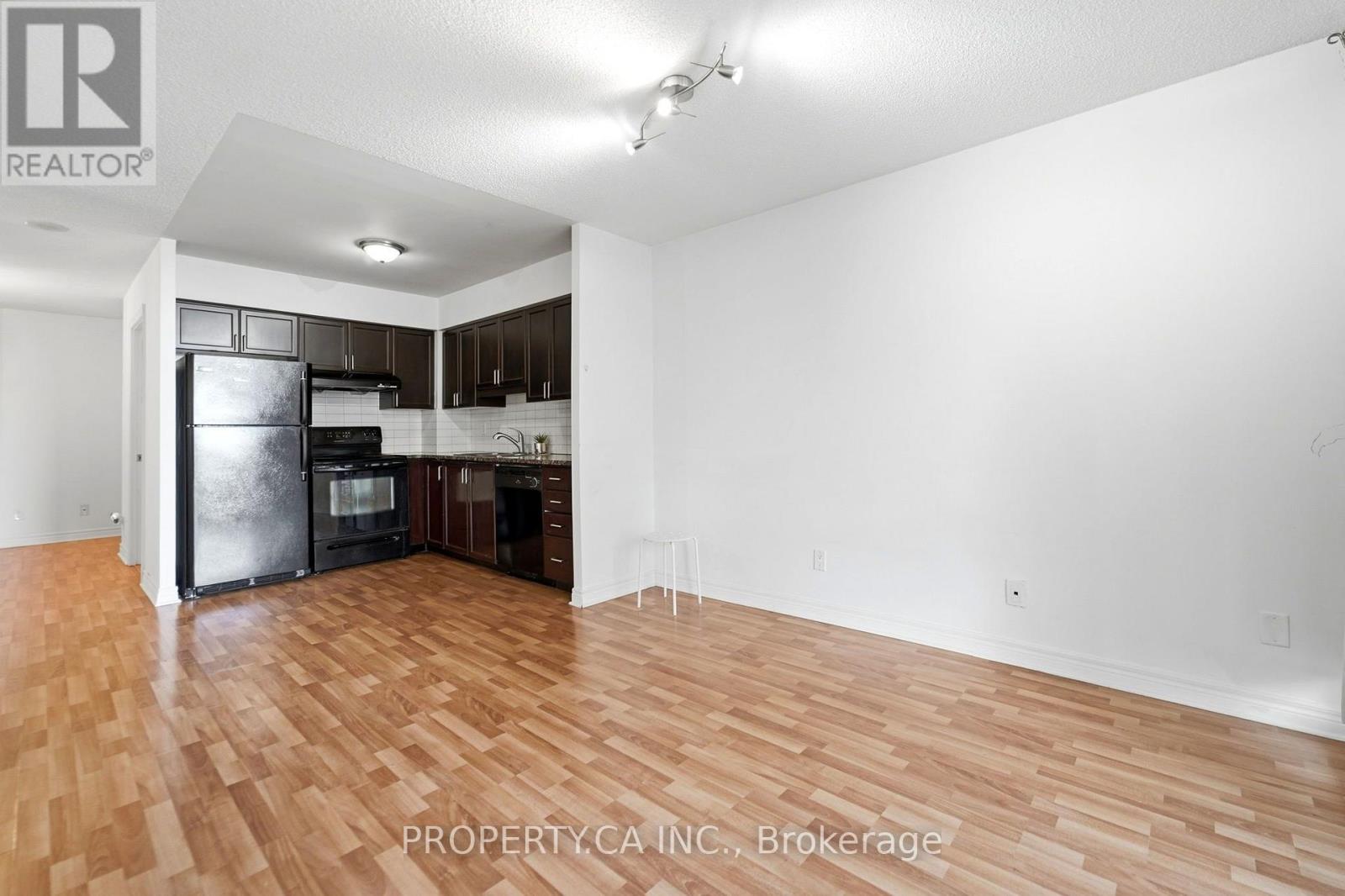 203 - 70 Town Centre Court, Toronto, Ontario  M1P 0B2 - Photo 8 - E13885128
