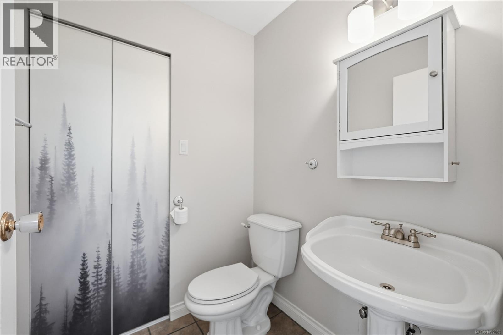 10 240 Higson Cres