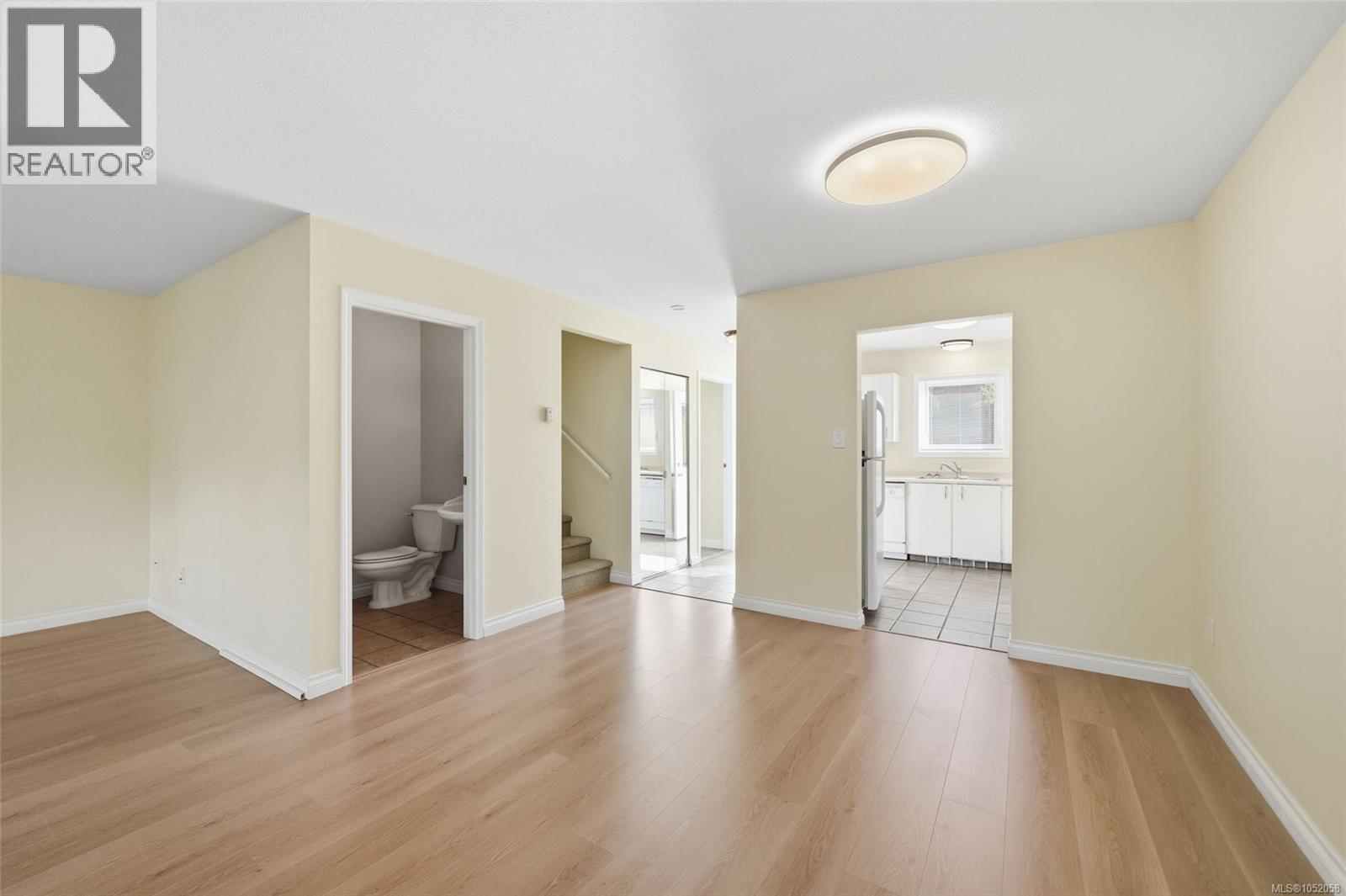 10 240 Higson Cres