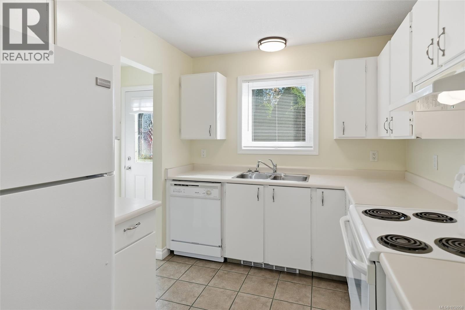 10 240 Higson Cres