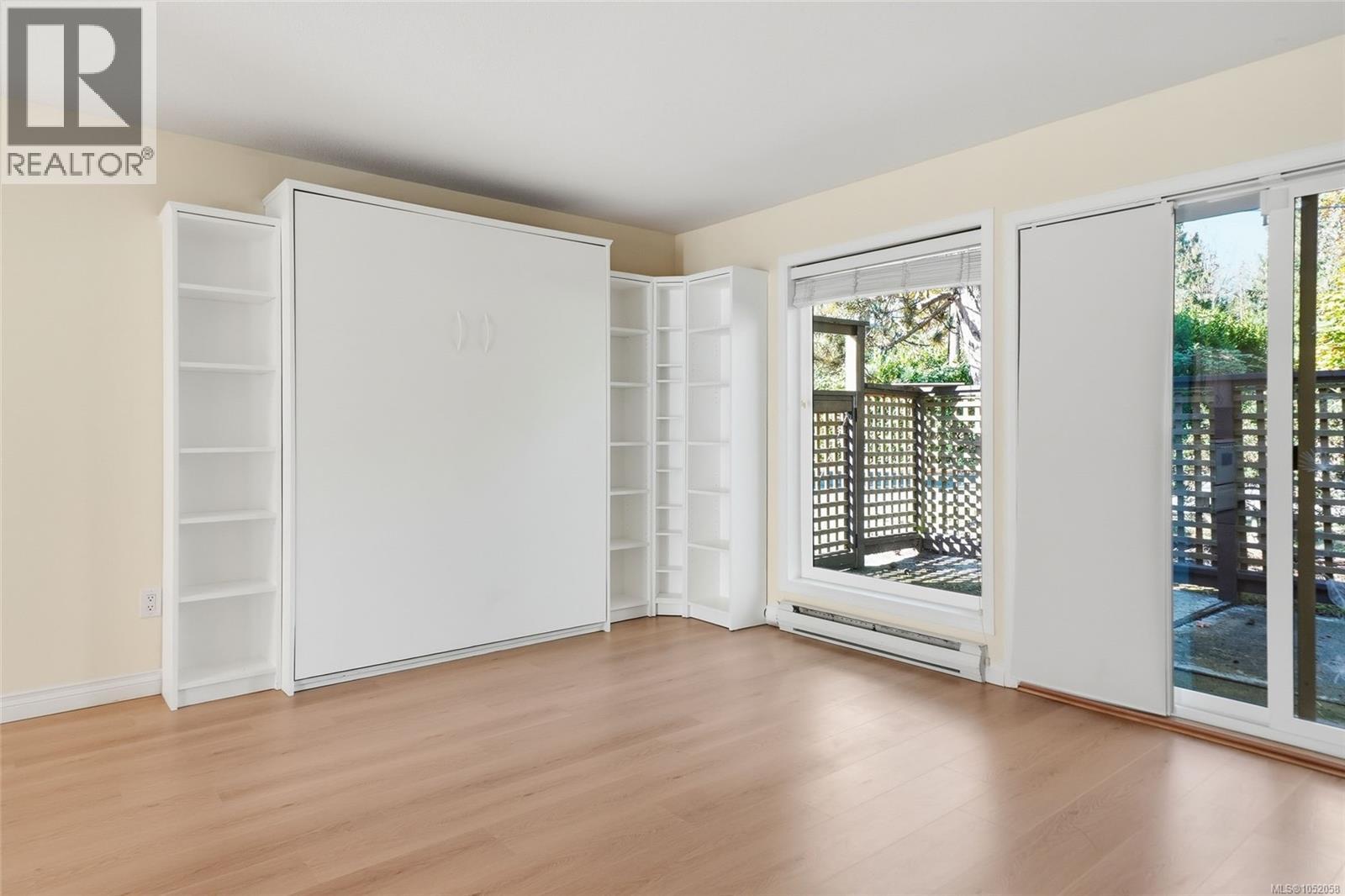 10 240 Higson Cres