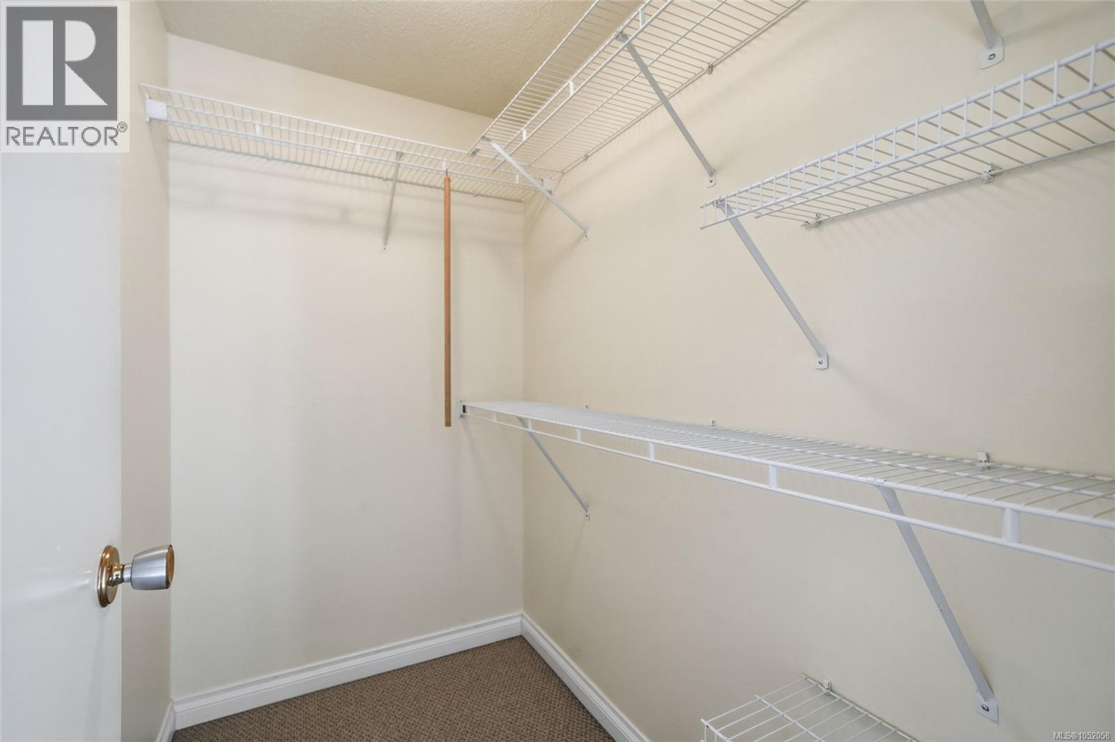 10 240 Higson Cres