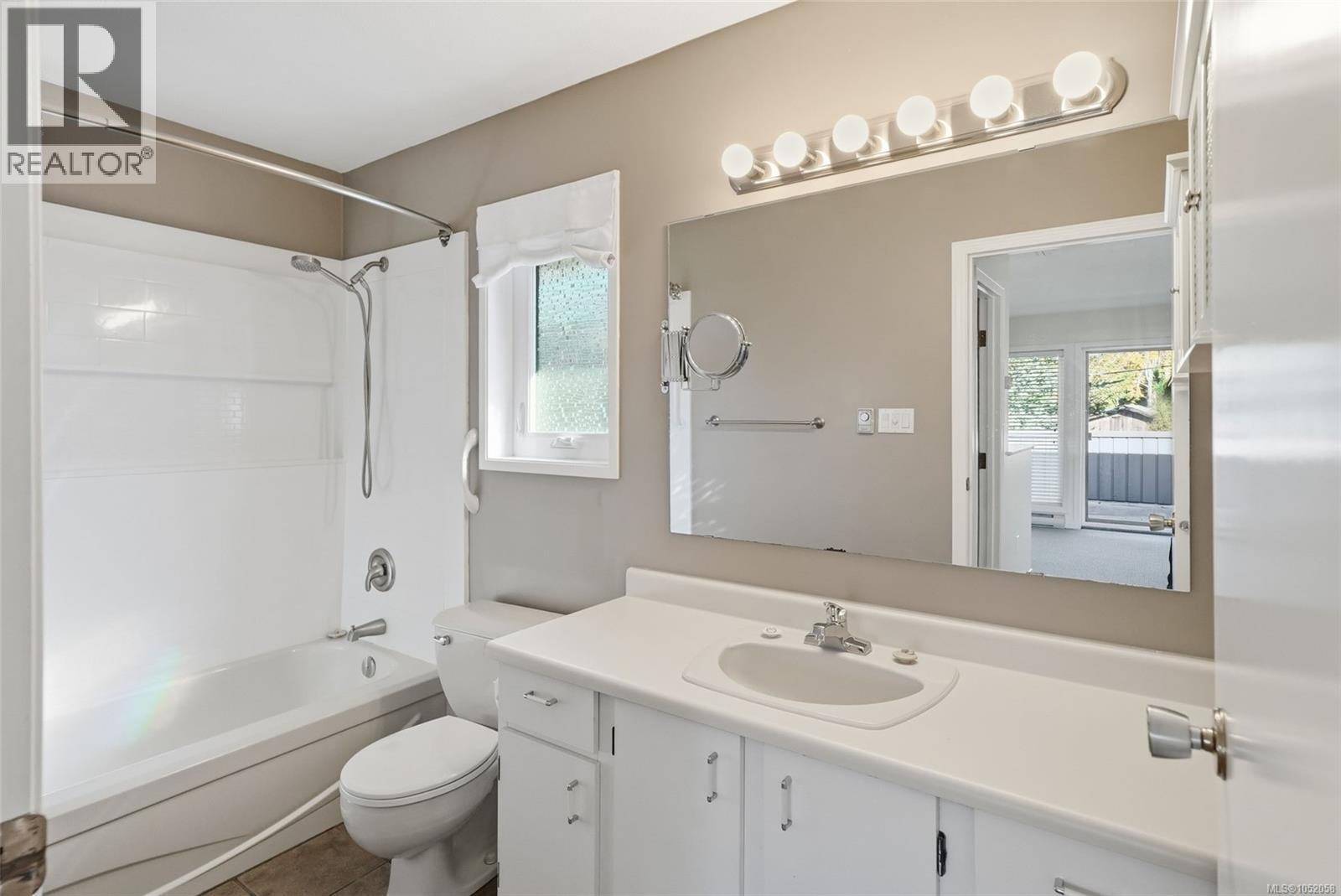 10 240 Higson Cres