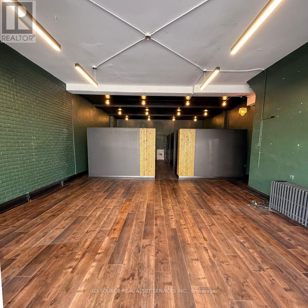 3097 Dundas Street W, Toronto (Junction Area), Ontario  M6P 1Z9 - Photo 2 - W13885114