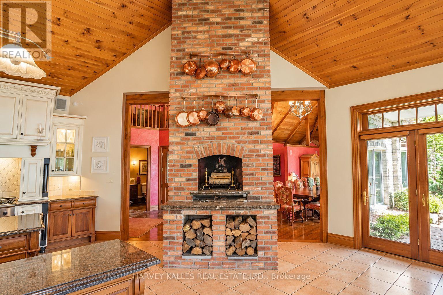 261 Sunrise Trail, Georgian Bay, Ontario  L0K 1S0 - Photo 13 - X13885134