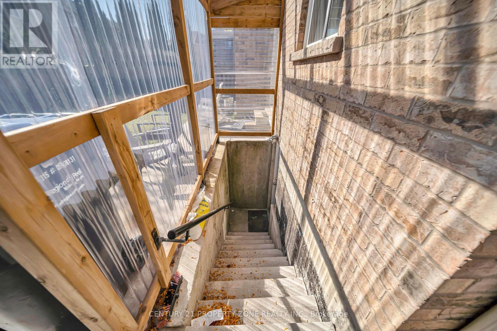 5 Senwood Street, Brampton, Ontario  L7A 3S6 - Photo 40 - W13884934
