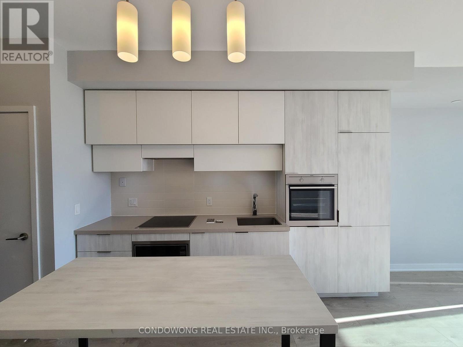 3704 - 8 Eglinton Avenue E, Toronto, Ontario  M4P 0C1 - Photo 3 - C13885190