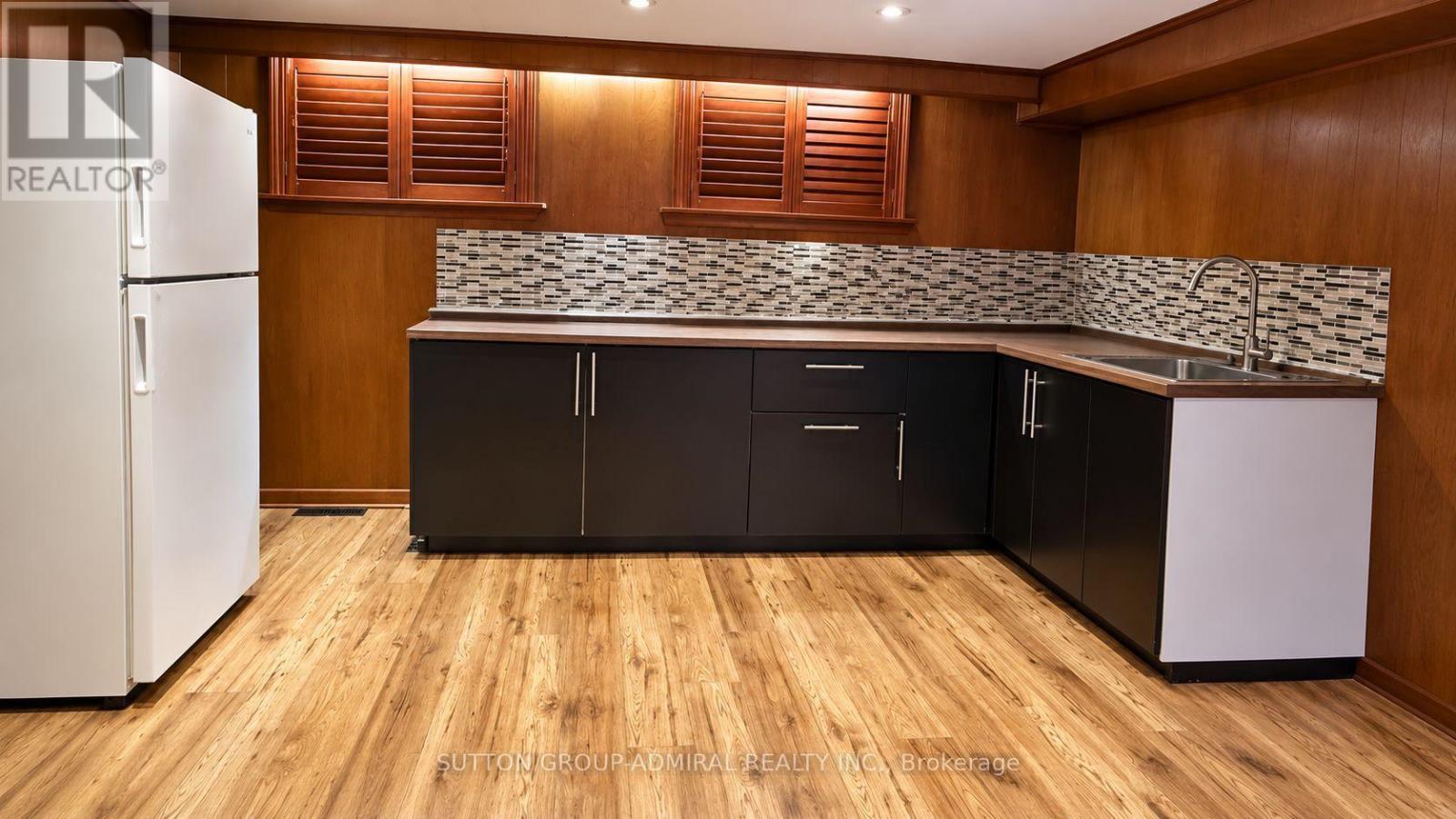 Bsmnt - 307 Churchill Avenue, Toronto, Ontario  M2R 1E6 - Photo 3 - C13885200