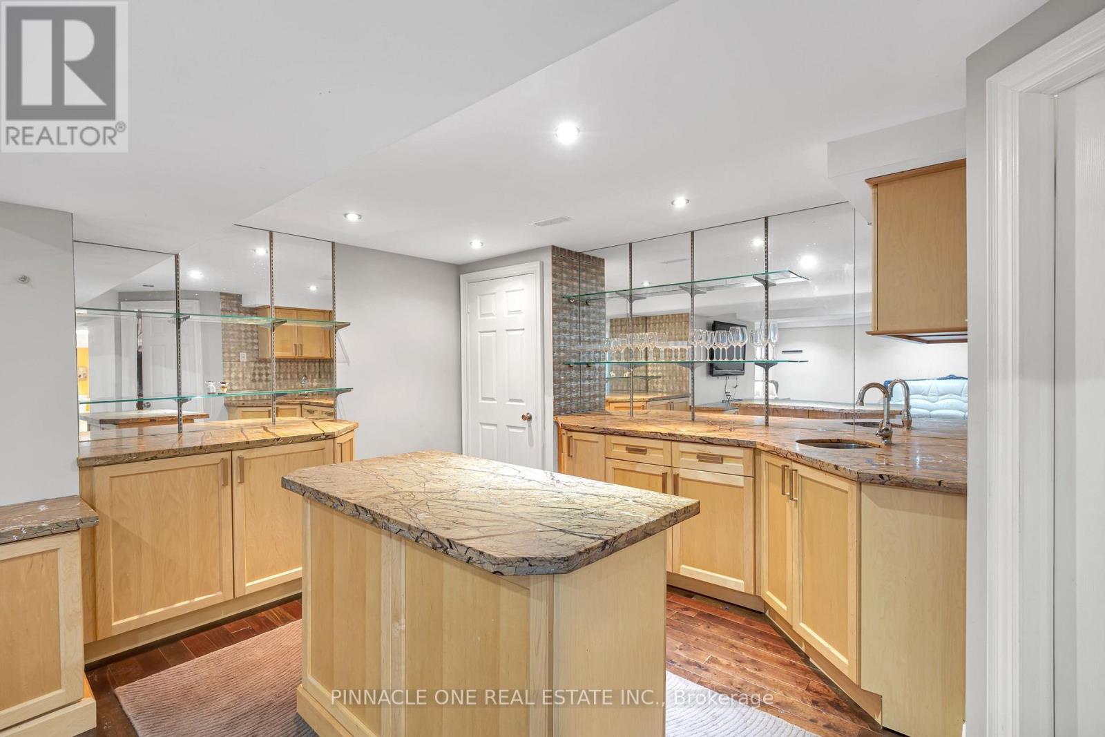 6 Dolby Crescent, Ajax, Ontario  L1Z 0E1 - Photo 46 - E13885156