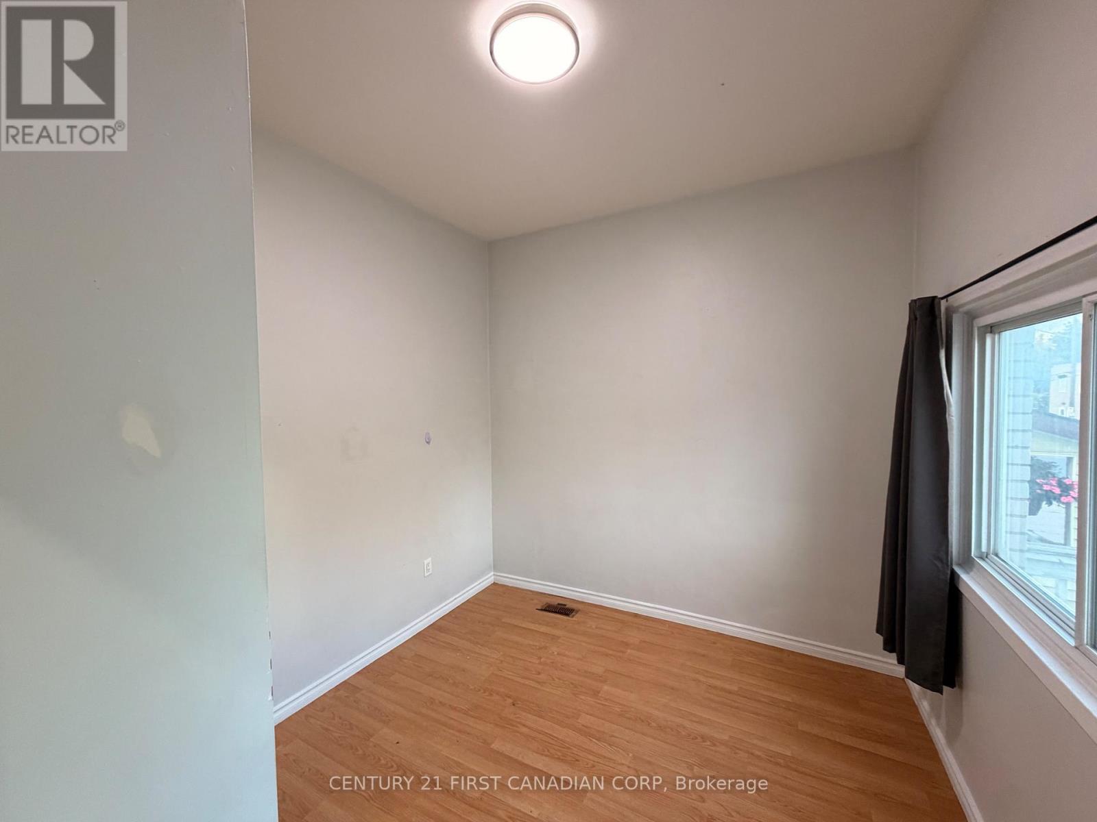 Main - 31 Adelaide Street S, London South, Ontario  N5Z 3K1 - Photo 7 - X13885090