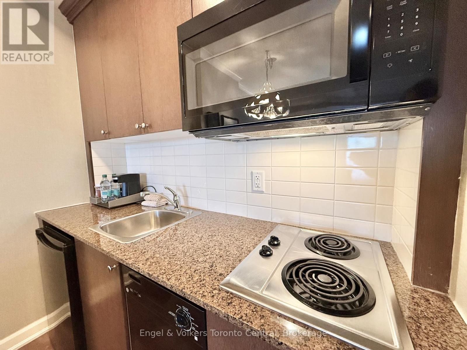 304 - 220 Gord Canning Drive, Blue Mountains, Ontario  L9Y 0V9 - Photo 9 - X13885166