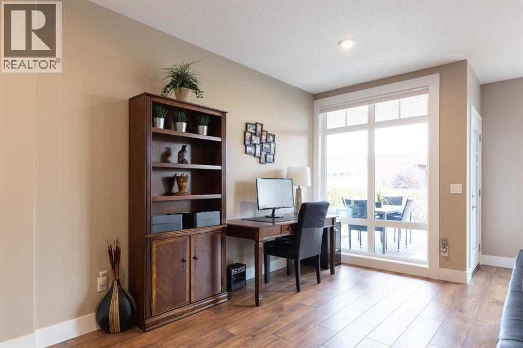26 Palisades Lane NE