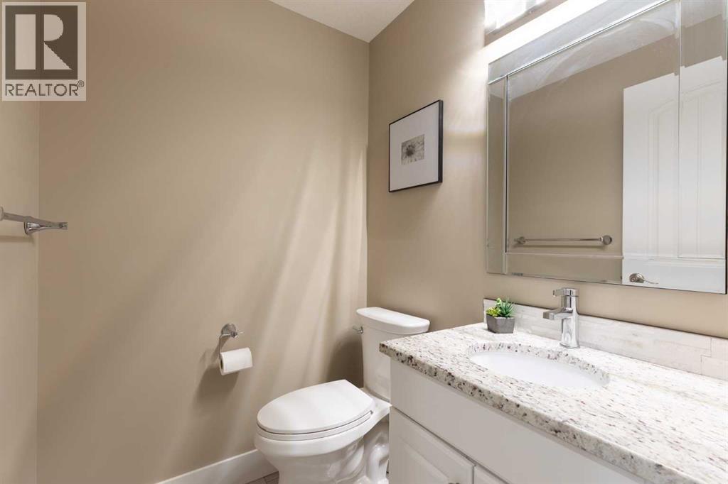 26 Palisades Lane NE