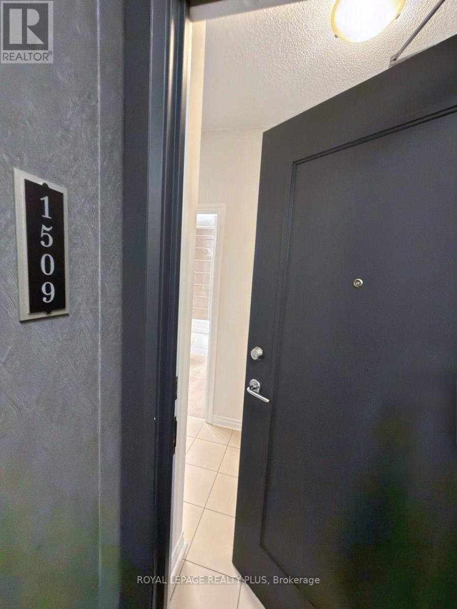 1509 - 3525 Kariya Drive, Mississauga, Ontario  L5B 0C2 - Photo 2 - W13885172