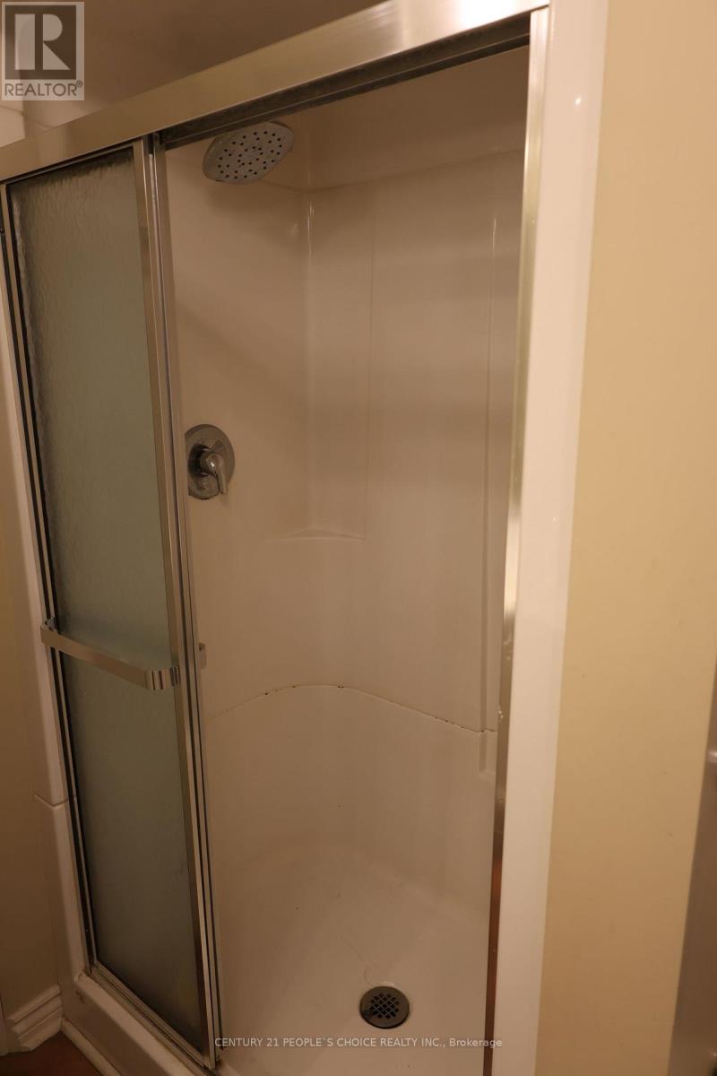 22 Novella Place, Brampton, Ontario  L6S 5X1 - Photo 23 - W13885176