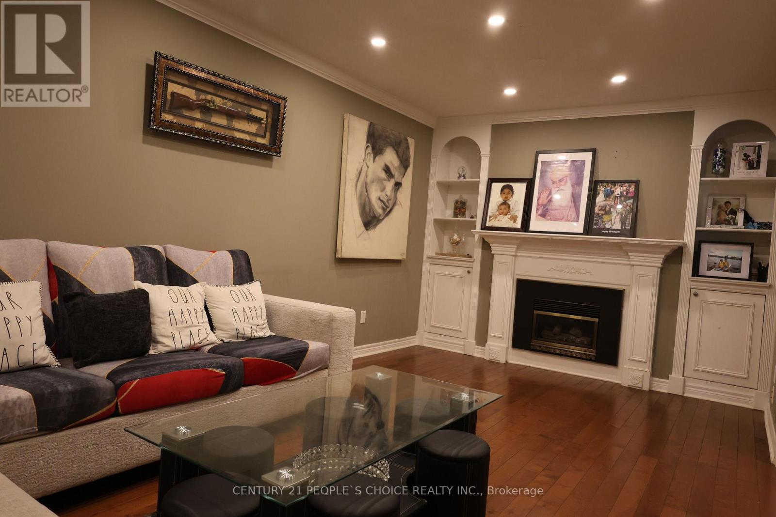 22 Novella Place, Brampton, Ontario  L6S 5X1 - Photo 5 - W13885176