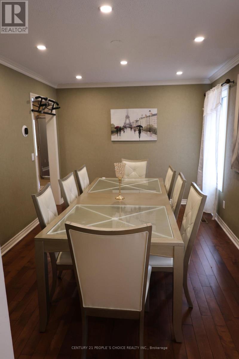 22 Novella Place, Brampton, Ontario  L6S 5X1 - Photo 8 - W13885176