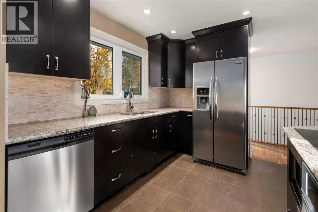 4207 5 Avenue SW, Calgary, Alberta  T3C 0C4 - Photo 12 - A2351262