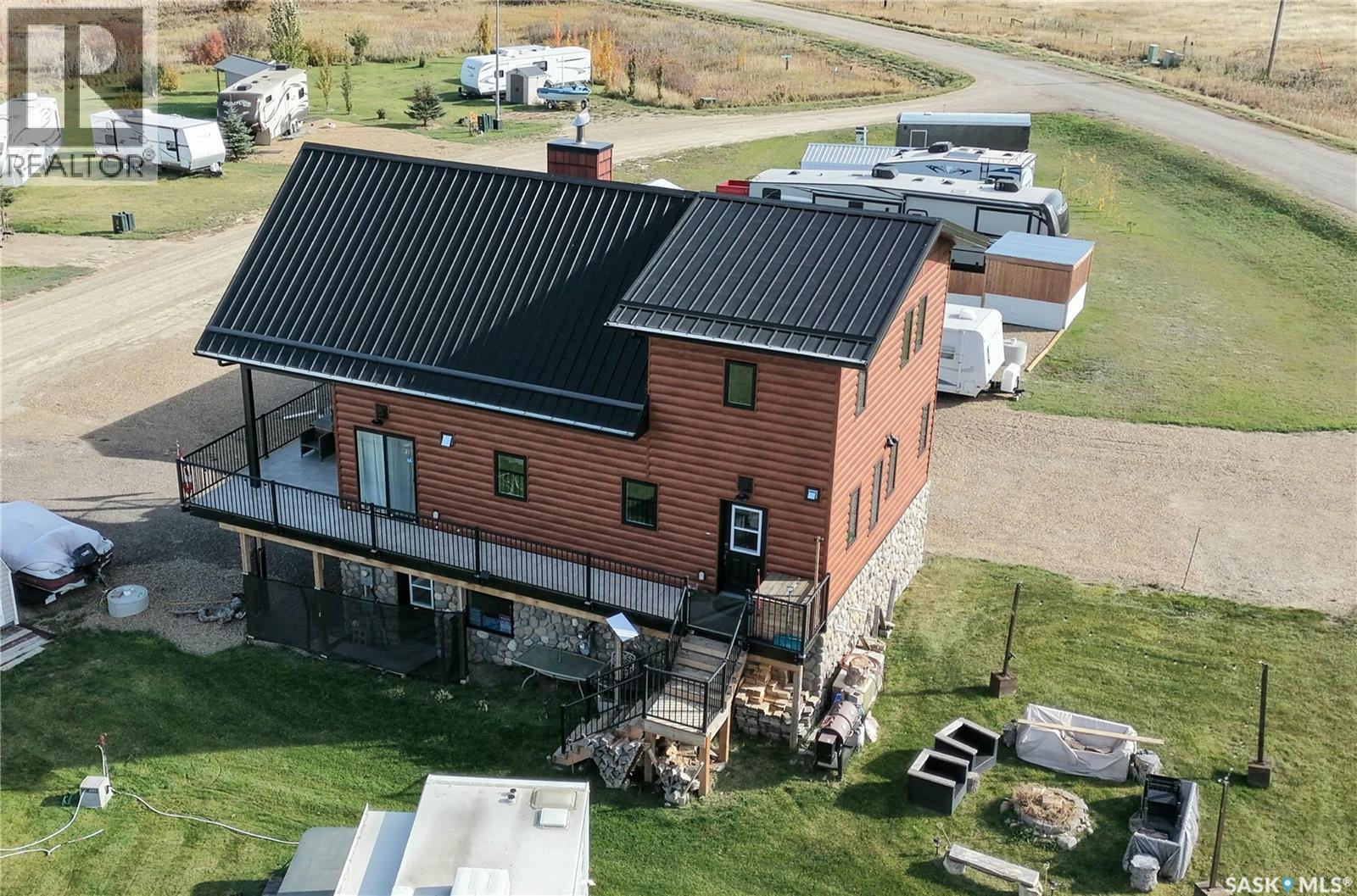 203 Hillcrest Place, Lac Pelletier Rm No. 107, Saskatchewan  S0N 2Y0 - Photo 40 - SK050838
