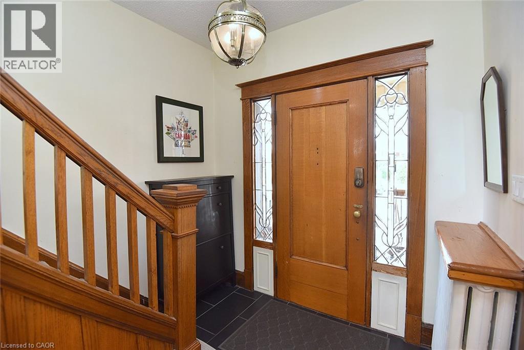 70 Kensington Avenue N, Hamilton, Ontario  L8L 7N9 - Photo 8 - 40869449