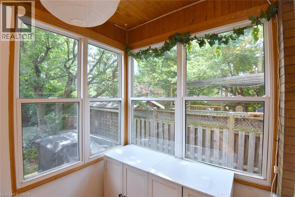70 Kensington Avenue N, Hamilton, Ontario  L8L 7N9 - Photo 26 - 40869449