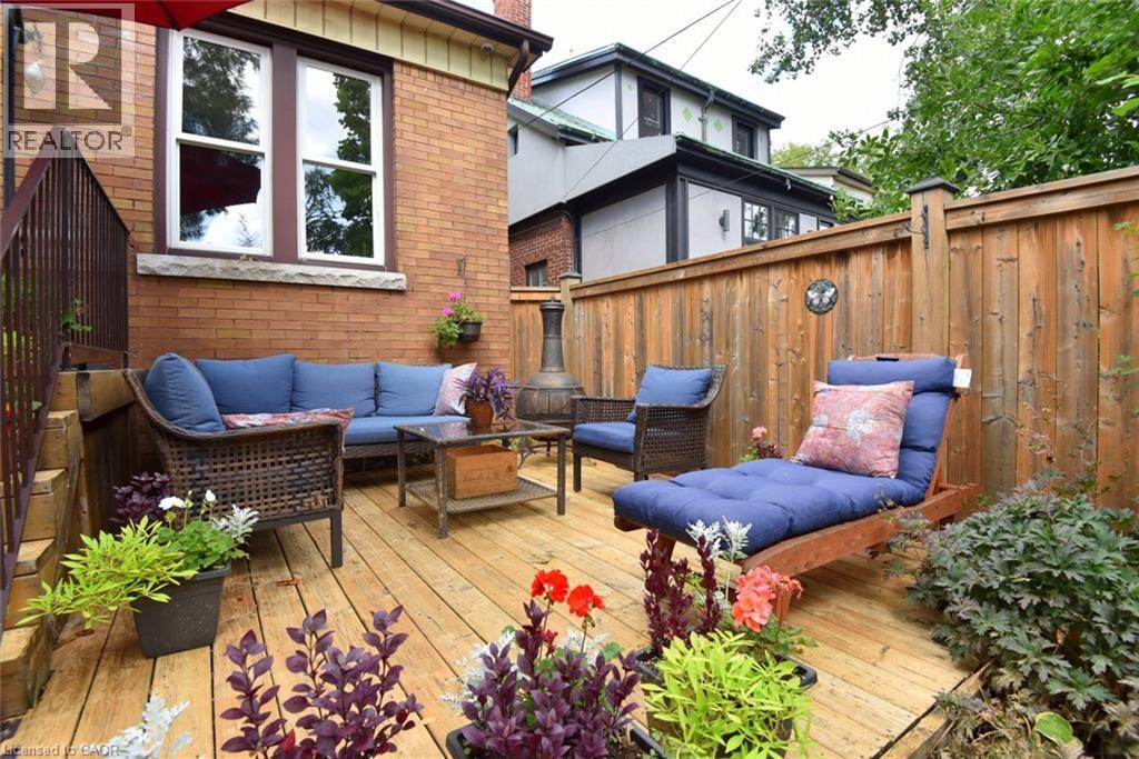 70 Kensington Avenue N, Hamilton, Ontario  L8L 7N9 - Photo 40 - 40869449