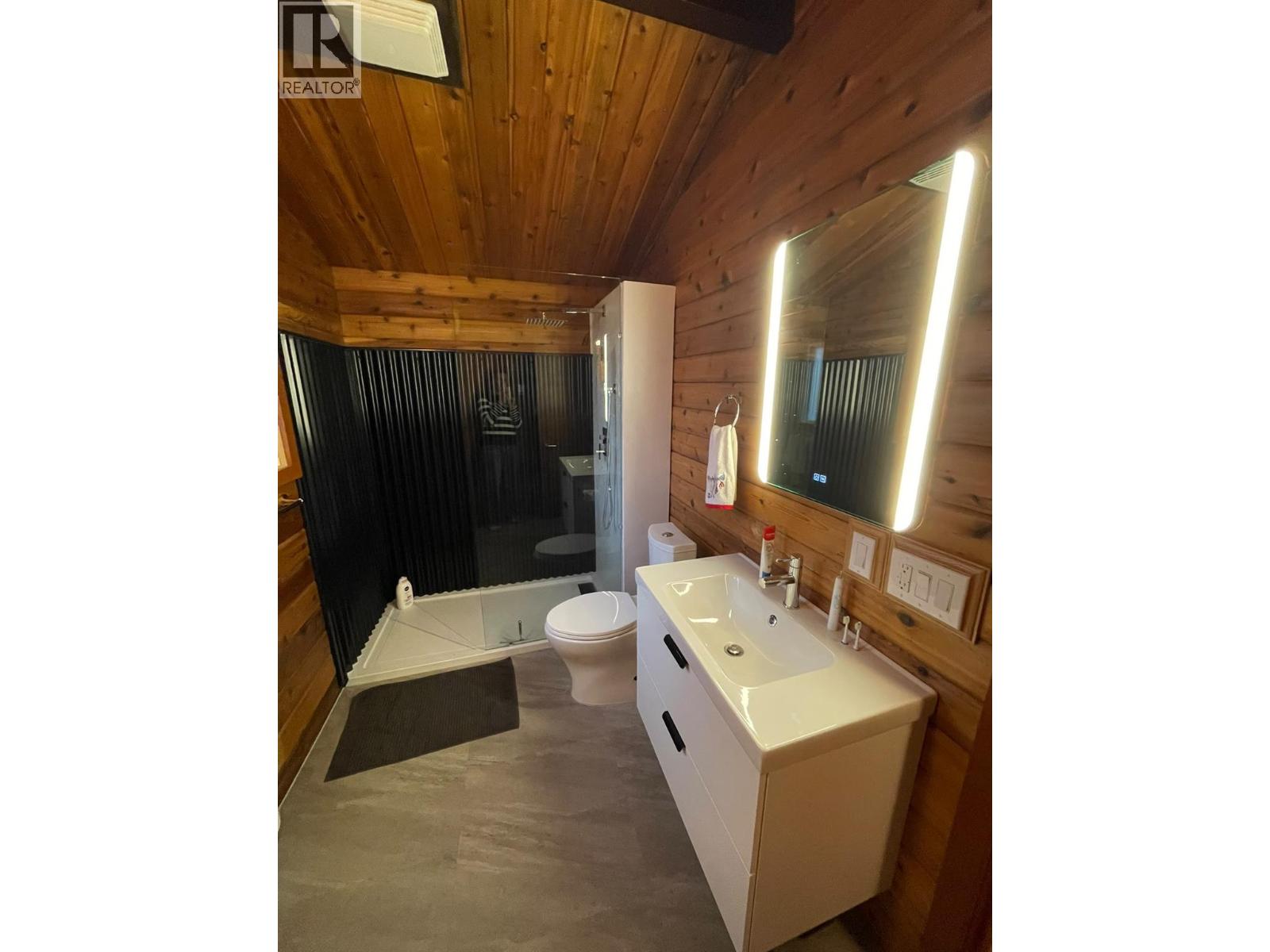 2143 Panorama Drive, Panorama, British Columbia  V0A 1T0 - Photo 21 - 10403262