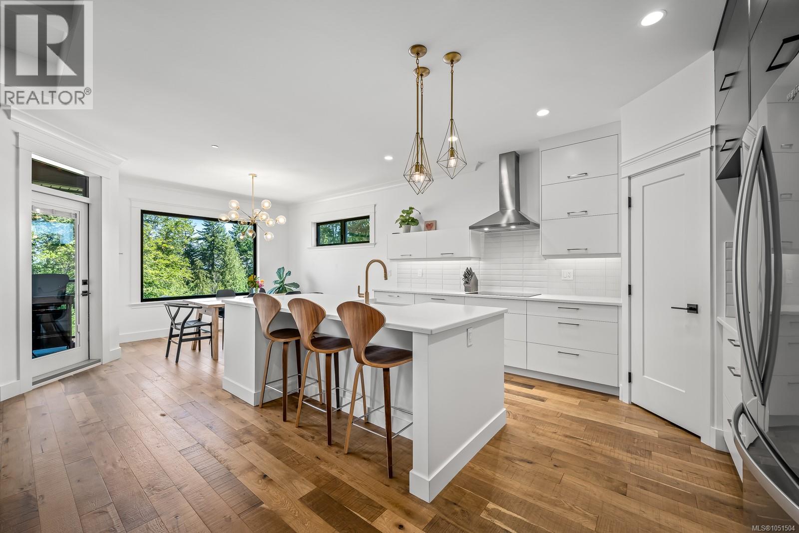 1586 Crown Isle Blvd, Courtenay, British Columbia  V9N 0G3 - Photo 6 - 1051504