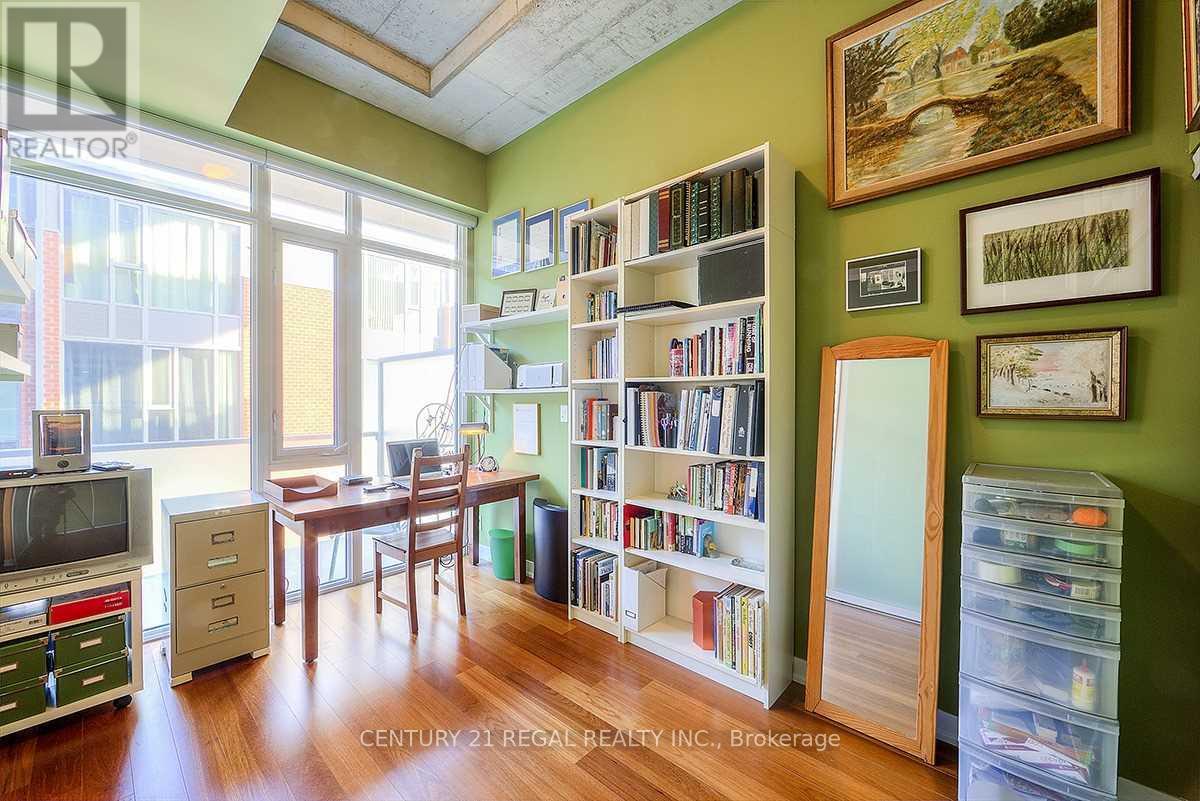205 - 201 Carlaw Avenue, Toronto, Ontario  M4M 4S3 - Photo 6 - E13885216